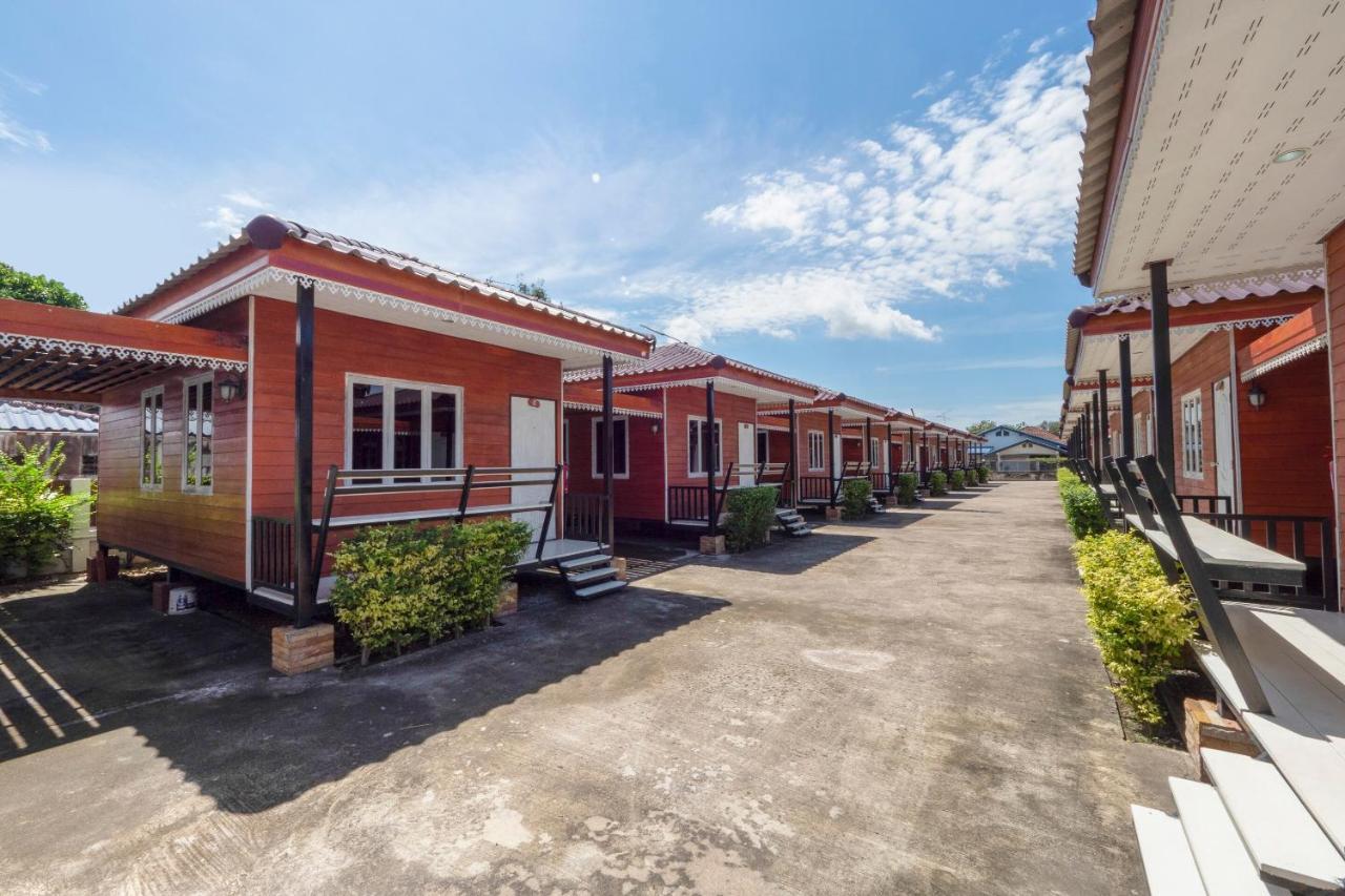 Oyo 1166 Train Way Resort Ban Rai  Esterno foto