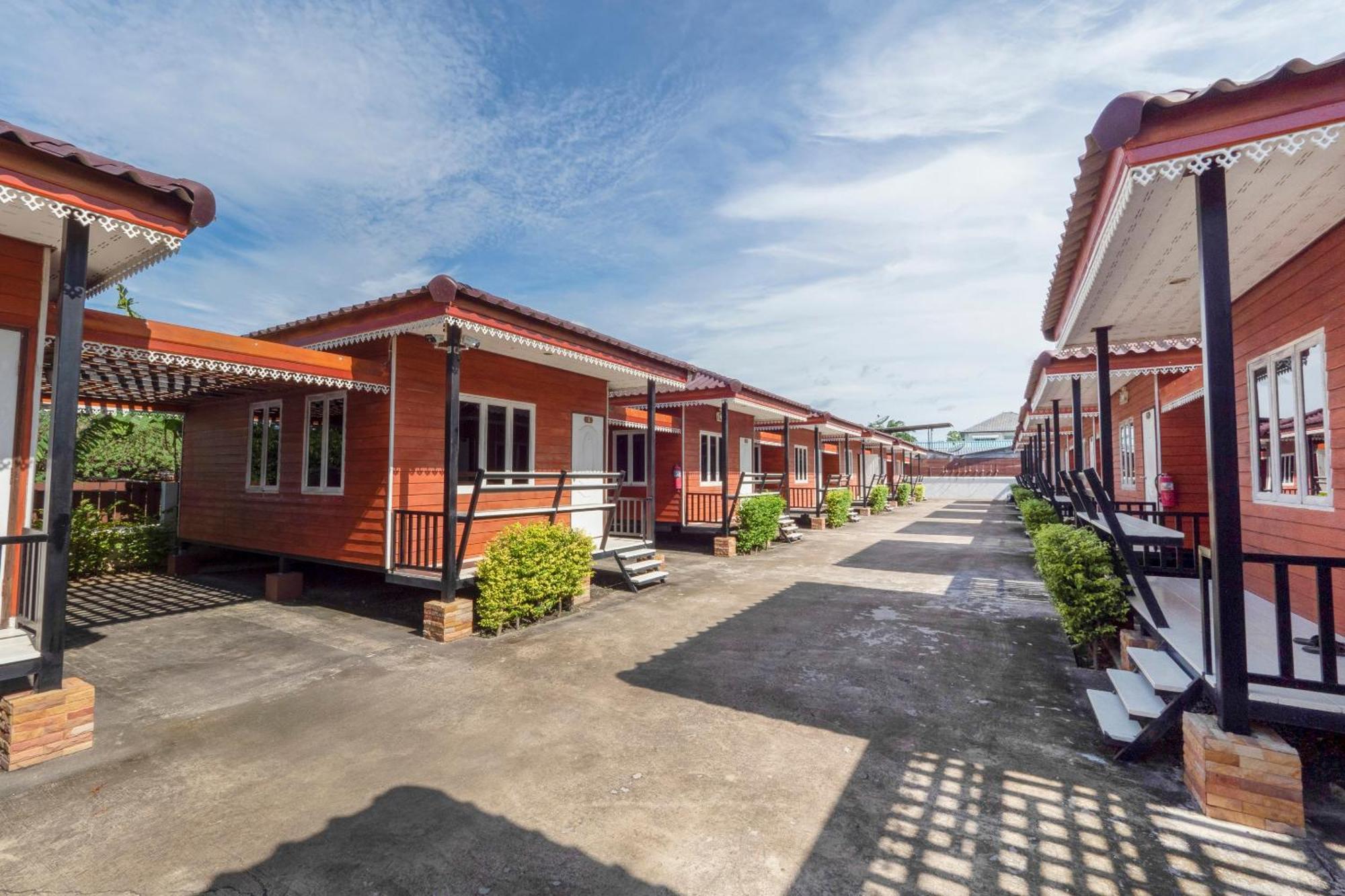 Oyo 1166 Train Way Resort Ban Rai  Esterno foto